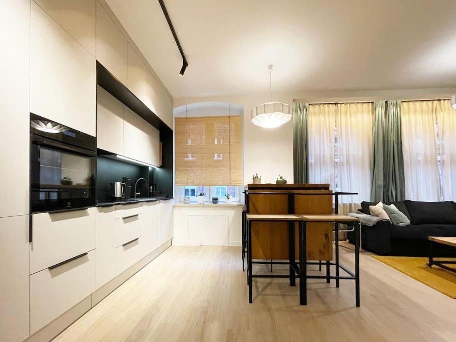 Nikiszowiec - Modern Silesian Apartment Katowice Buitenkant foto